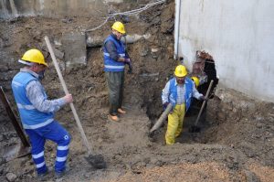 ALİAĞA’DA SULAR 24 SAAT KESİLDİ AMA…