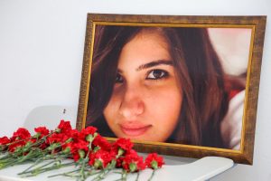 “ÖZGECAN İÇİN FOÇA CAN CANA”