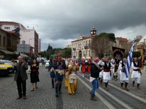 KOMŞUDAN BERGAMA’YA ZİYARET