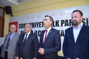 ÖZCAN DURMAZ; “BU TABLOYU ÜZÜNTÜ İLE İZLEDİK”