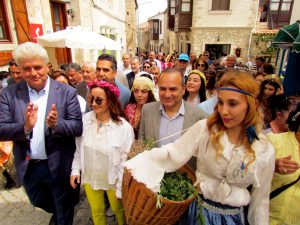 Dalgıç, “Alaçatı Ot Festivali, alınan ödülle taçlanmış oldu”