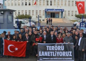 CHP, ORTAK BİLDİRİYLE TERÖR SALDIRISINI KINADI