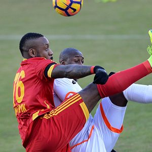 Adanaspor 90+5’te hayata döndü !