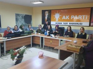 Zeytin Dalı Harekâtı’na Katılan Mehmetçiğe Çorap ve Boyunluk ördüler