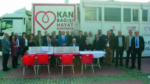 AYHAN ÖĞRETMENİN ANISINA KAN BAĞIŞI KAMPANYASI