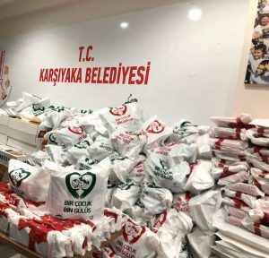‘Bir Çocuk Bin Gülüş’ Türkiye’yi sardı