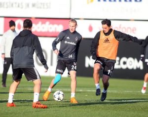Türkiye’nin futbolda transfer harcamaları  geçen yıl yüzde 141 arttı