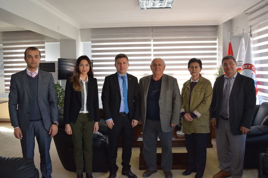 VERGİ DAİRESİNDEN ALİAĞA TİCARET ODASINA ZİYARET