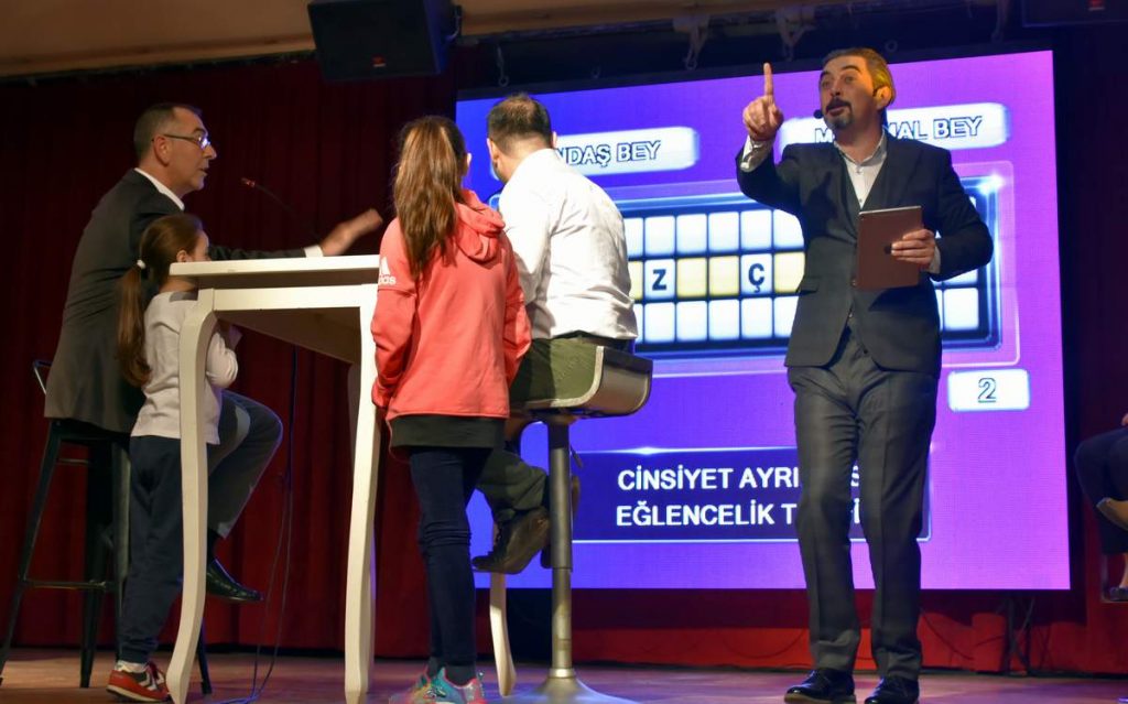 ‘KELİME BULMACA OYUNU’ İKİNCİ KEZ ALİAĞA’DA