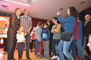 KELİME BULMACA OYUNU ALİAĞALILARA KEYİFLİ SAATLER YAŞATTI