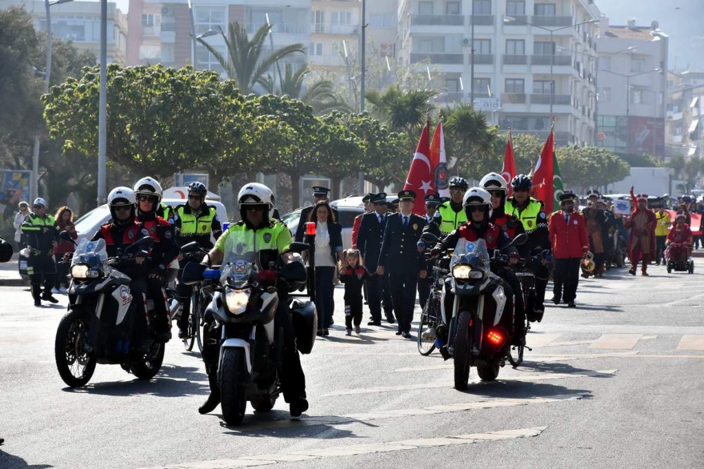 TÜRK POLİS TEŞKİLATI’NIN 173.YILI ALİAĞA’DA KUTLANDI
