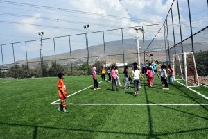 ALİAĞA BELEDİYESİ’NDEN HACIÖMERLİ’YE YENİ HALI SAHA
