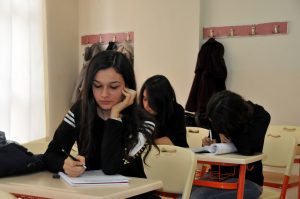 HAFTA SONU SINAV VAR… LÜTFEN BİRAZ SESSİZ OLUN