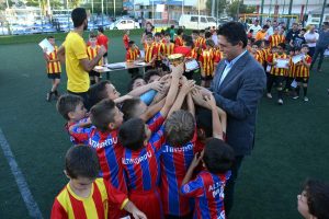 ALİAĞA GÖZTEPE FUTBOL OKULU’NDAN BİRİNCİ YILA ÖZEL TURNUVA