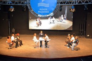 KELİME BULMACA ALİAĞALILARA KEYİFLİ SAATLER YAŞATTI
