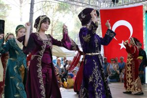 BERGAMA KOZAK YAYLASI FESTİVALİ YAPILDI