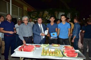 KINIK HASAT FESTİVALİ’NDE ÇİFTÇİ VE ÜRETİCİLER UNUTULMADI !