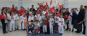 FOÇALI SPORCULARIN CUMHURİYET COŞKUSU