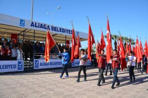 CUMHURİYET BAYRAMI’NIN 95.YILI ALİAĞA’DA TÖRENLERLE KUTLANDI
