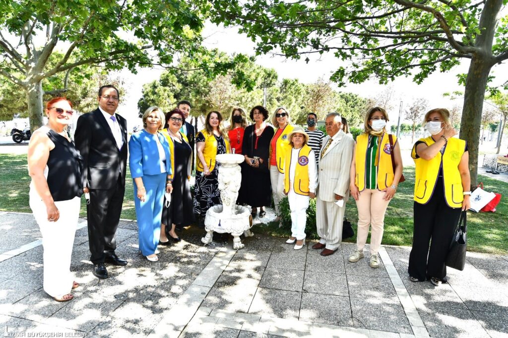 Canlılara hayat veren sebiller İzmirlilerin hizmetinde