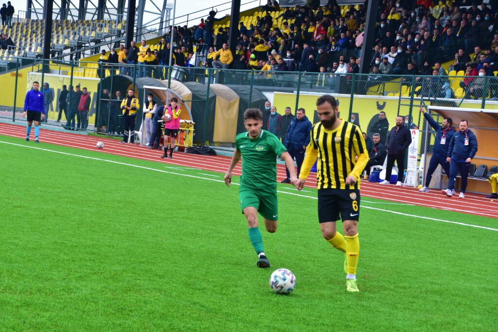 Aliağaspor FK 3 Puanı Tek Golle Aldı