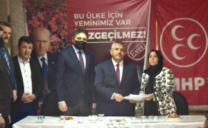MHP Aliağa’da İlçe Başkanlığına Nuray Aydemir atandı.