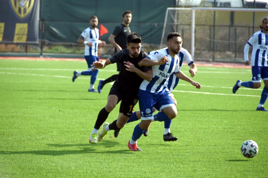 Aliağaspor FK 2 – 0 İzmirspor   