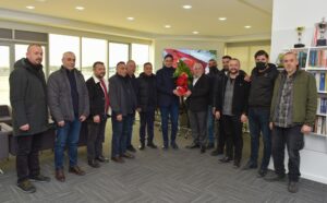 Aliağa Esnaf Odası Yönetiminden Başkan Serkan Acar’a Ziyaret
