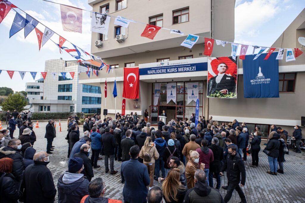 Meslek Fabrikası Narlıdere Kurs Merkezi açıldı