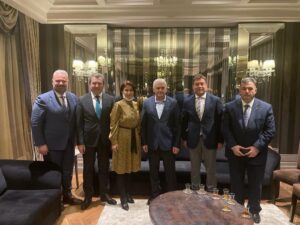 BİNALİ YILDIRIM’DAN KINIKLI HEMŞEHRİLERİNE SELAM