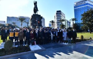 İzmir’de Tıp Bayramı kutlandı