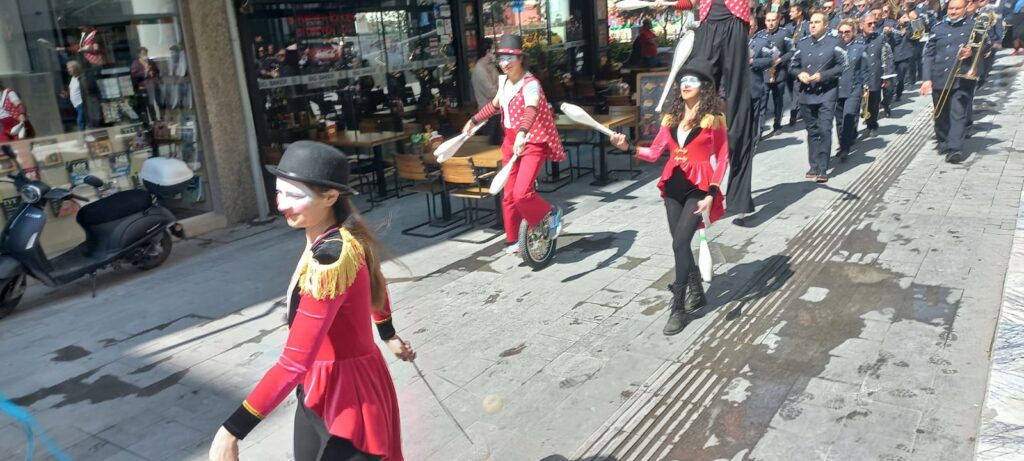 İzmir’de Dünya Tiyatro Günü coşkuyla kutlandı