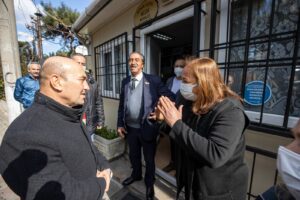 Başkan Soyer muhtar ziyaretlerini sürdürüyor