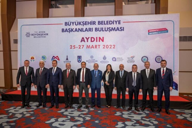 CHP’li büyükşehir belediye başkanları Aydın’da buluştu