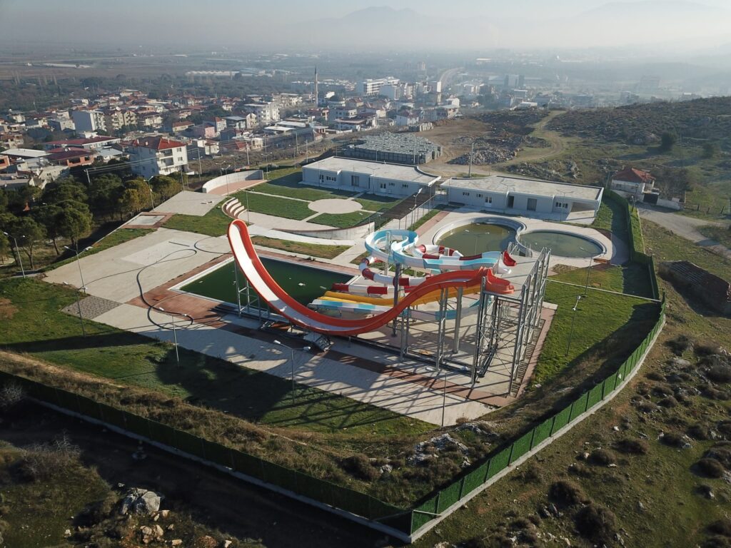 KINIK’TA AQUAPARK HİZMETE AÇILIYOR