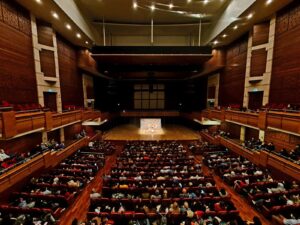 Hülya-Özdemir Nutku Uluslararası İzmir Tiyatro Festivali başladı