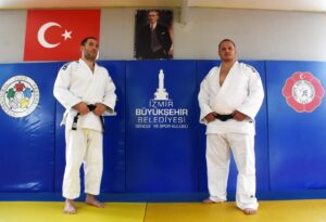Görme engelli judocuların hedefi Paris