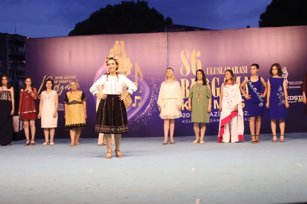 Bergama Kermes Festivali 3. günü coşku ile geçti