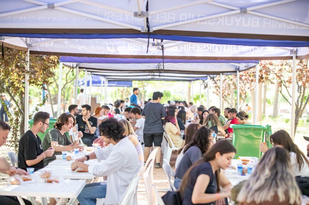 Dördüncü gençlik kampı Alaçatı’da