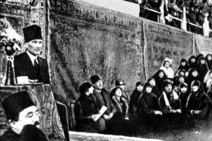 Başkan Soyer: “Kongre ikinci yüzyılın ekonomi politikalarını belirleyecek”