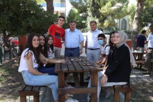 KINIK BELEDİYESİ SAĞLIKLI YAŞAM VE EĞİTİM MERKEZİNDE ÜCRETSİZ TERCİH DANIŞMANLIĞI HİZMETİ