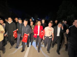 CHP Lideri Kılıçdaroğlu tarihi yürüyüşe katılıyor