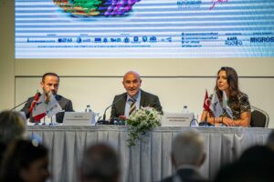 Soyer: “İEF’nin çıtasını Terra Madre Anadolu ile yükseltiyoruz”