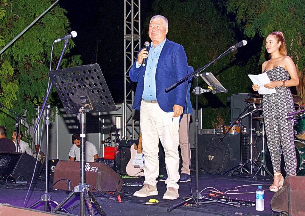Başkan Soyer’e sanata desteği için onur ödülü 
