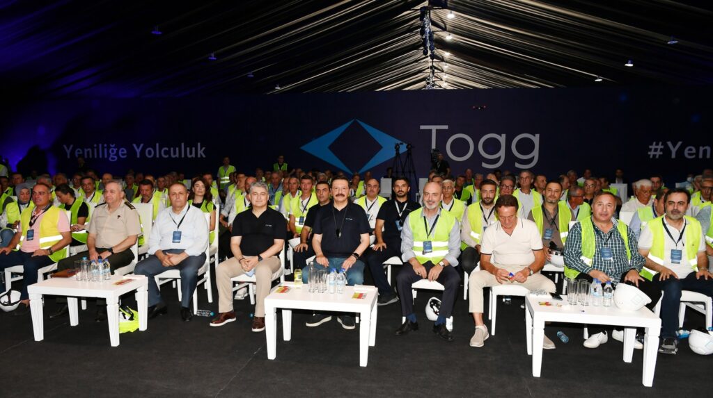 ODA VE BORSA BAŞKANLARI “TOGG” GEMLİK TESİSLERİNDE BULUŞTU