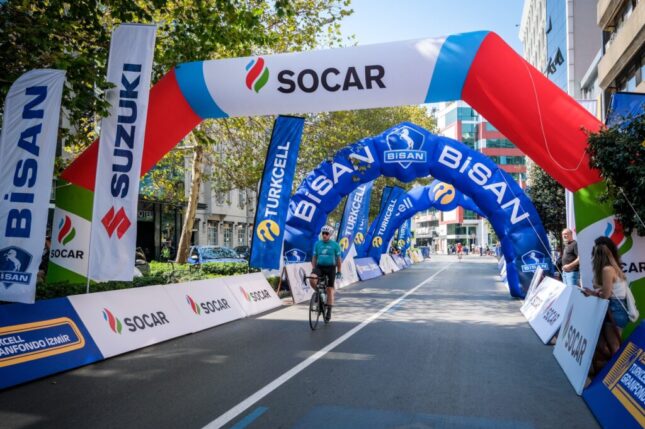 Bisiklet yarışı heyecanı SOCAR Türkiye  anasponsorluğunda İzmir’de yaşandı