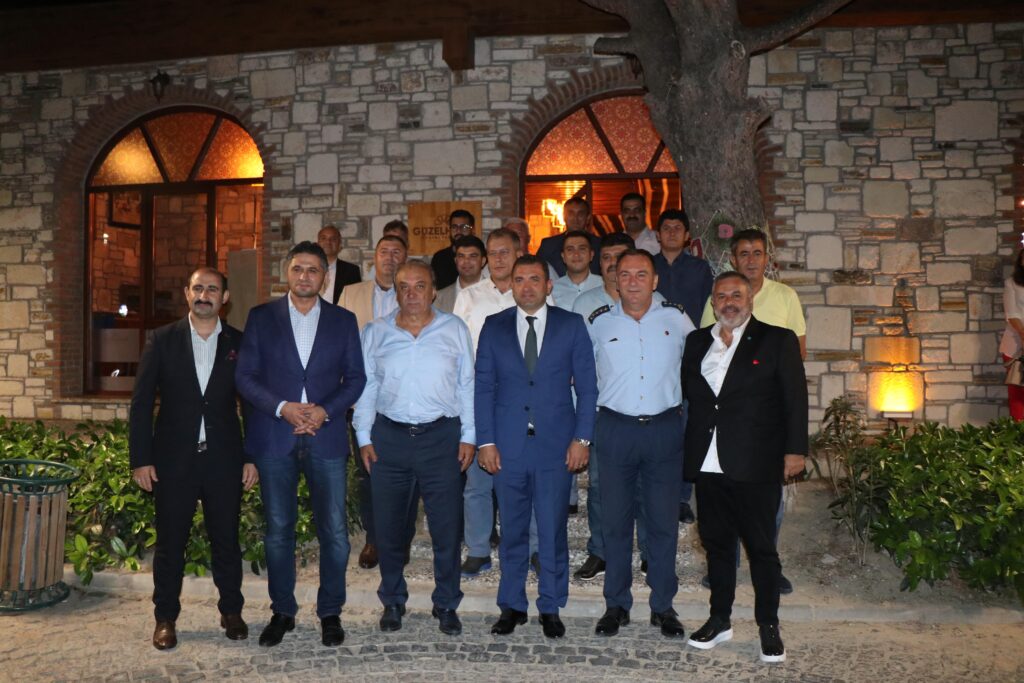 Aliağa Protokolü veda yemeğinde buluştu!