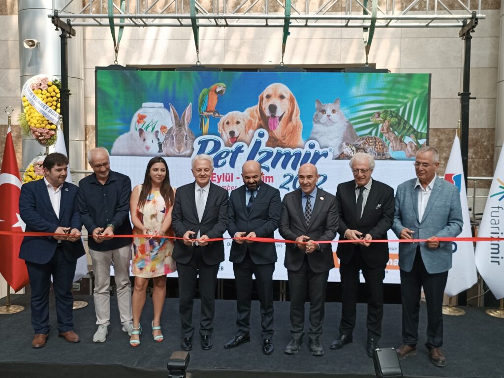 PET İZMİR GLOBAL HEDEFLERLE AÇILDI
