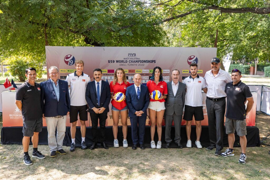 İzmir U19 Dünya Plaj Voleybolu Şampiyonası’na ev sahipliği yapmaya hazırlanıyor