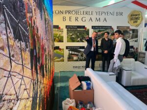 Tam Bana Göre Gençlik Festivali’nde Bergama Standına Büyük İlgi